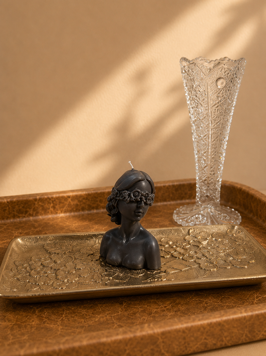 Blindfolded Lady Candle